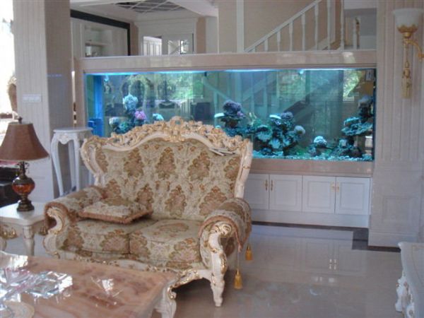 大理石包边鱼缸